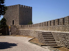 Castle of Sesimbra (1201).