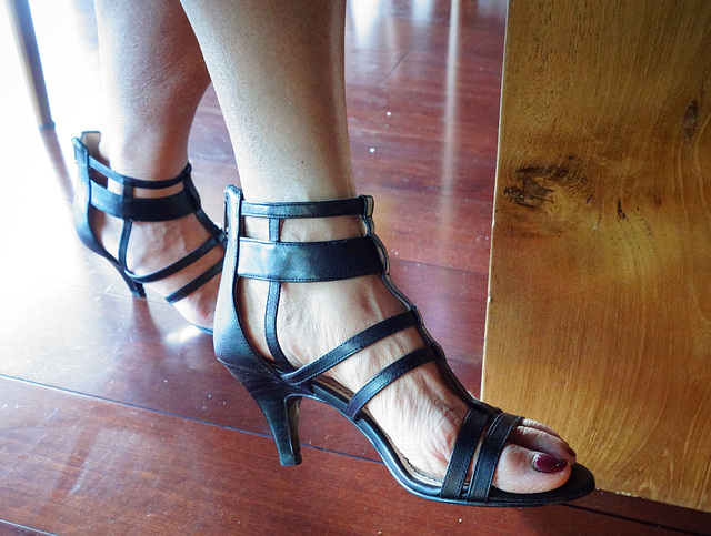 --nine west heels (F)