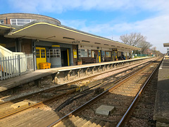 Hoylake station