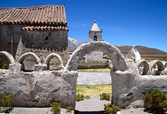 HFF--Iglesia de Isluga, Colchane, Chile (DSC5605)