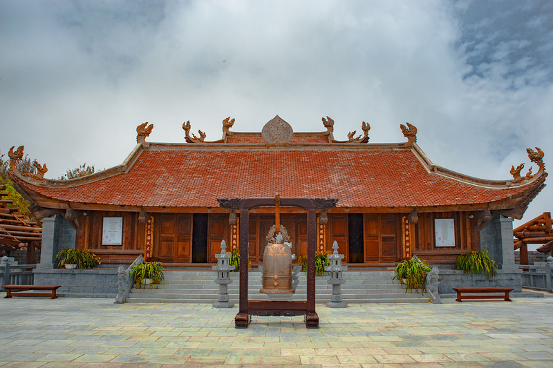 Chinese temple on Fansipan mountain top