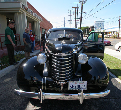 1937 Oldsmobile (4998)