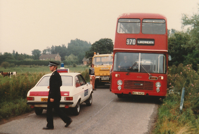 Eastern Counties VR166 (MCL 942P) stuck between Barton Mills and Mildenhall  - 7 Aug 1981