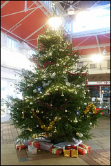 market Christmas tree