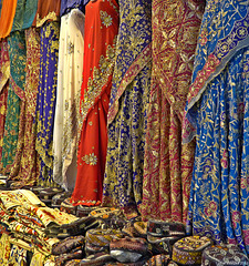 Istanbul - Tücher, Schals und Fes