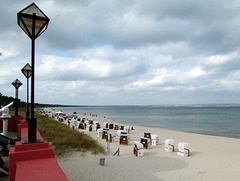 Binzer Strand, gegenüber: Sassnitz