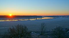 Sonnenaufgang an der Oder