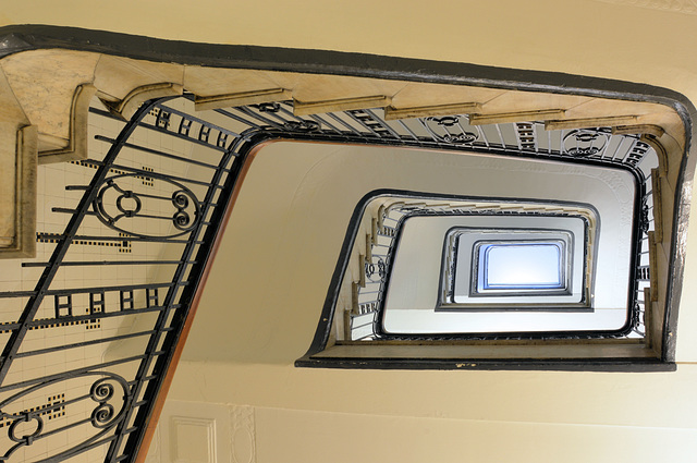 Treppen-Spirale im Hübner-Haus (PiP) - Staircase #37/50