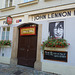 En Praga hay un muro y un Pub dedicado a Lenón