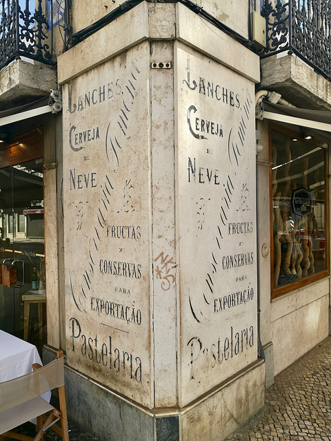 Lisbon 2018 – Old sign for a pastelaria