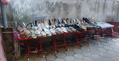 Chaussures de marché / Used market shoes
