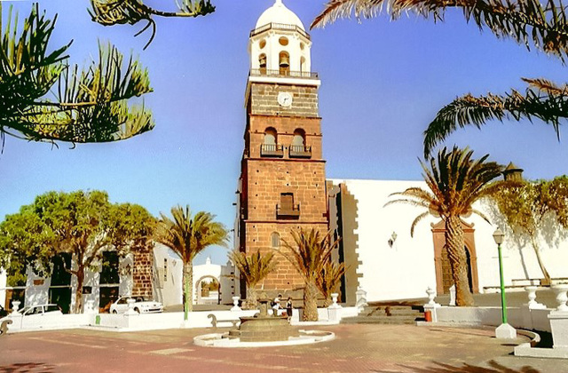 Teguise, Iglesia Nuestra Señora de Guadalupe. ©UdoSm