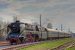 18 204 mit einem Sonderzug im Bahnhof Klaffenbach