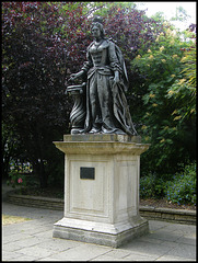 Queen Charlotte statue