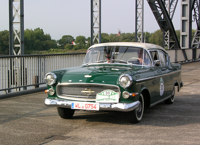 Opel Kapitän P 2,5 (1958) Oldtimer-Rallye Hamburg - Berlin