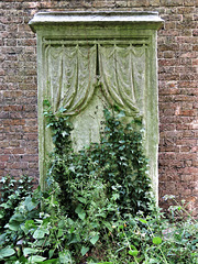 brompton cemetery, london     (23)it'll be curtains for you one day too...