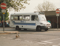 Neal’s Travel H475 KSG in Mildenhall – 8 May 1993 (191-23)
