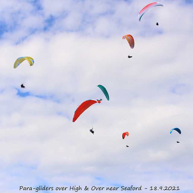 Para-gliders at High & Over 18 9 2021
