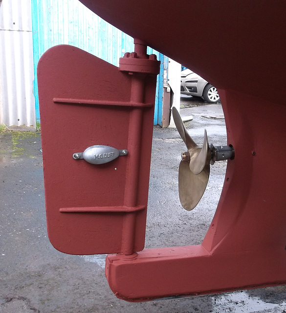 MF - prop and rudder