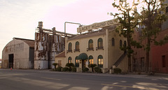 Hanford, CA /  historic Lacey Milling Co. (1614)