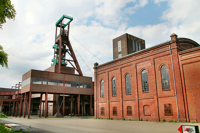 Fördergerüst von Schacht 1 mit Maschinenhaus (Zeche Zollverein 1/2/8, Essen-Stoppenberg) / 16.06.2018
