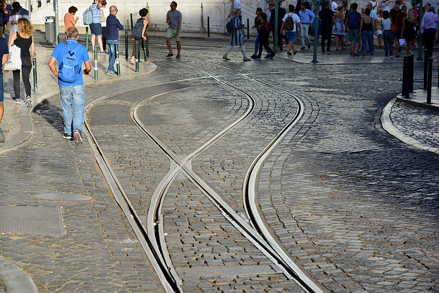 Lisbon 2018 – Rails for line 24 and 28.