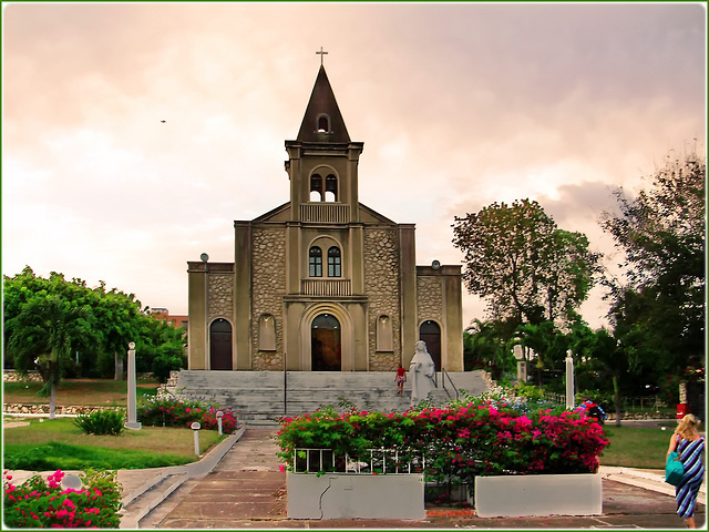 La Romana : Iglesia Santa Rosa de Lima -