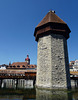 Der Wasserturm in Luzern, der steinerne Bruder der Kapellbrücke