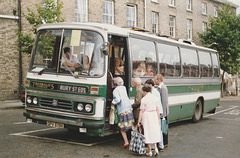 Theobald’s of Long Melford GPV 619N in Bury St. Edmunds – 8 Jul 1989 (90-19)
