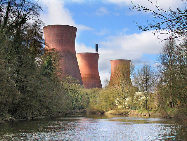 Cooling towers on the Severn