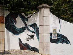 Painted by Pantónio on wall of Cerca House.