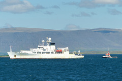 USNS Pathfinder at Reykjavik (2) - 19 June 2017