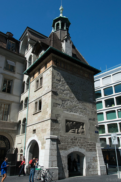 la tour du Molard, Genève/Genf - P.i.P. (© Buelipix)