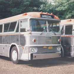 MacKenzie Bus Line 24 and 22 at Bridgewater - 5 Sep 1992 (171-18)