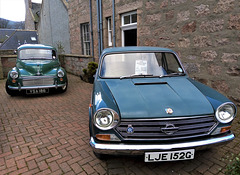 2 Morris cars - Morris Minor & Morris 1800