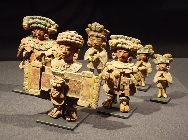 Six Figurines from Guatemala in the Princeton University Art Museum, April 2017