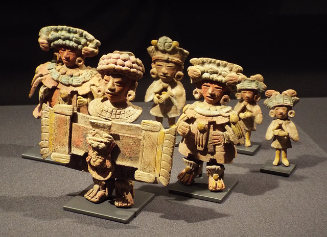 Six Figurines from Guatemala in the Princeton University Art Museum, April 2017