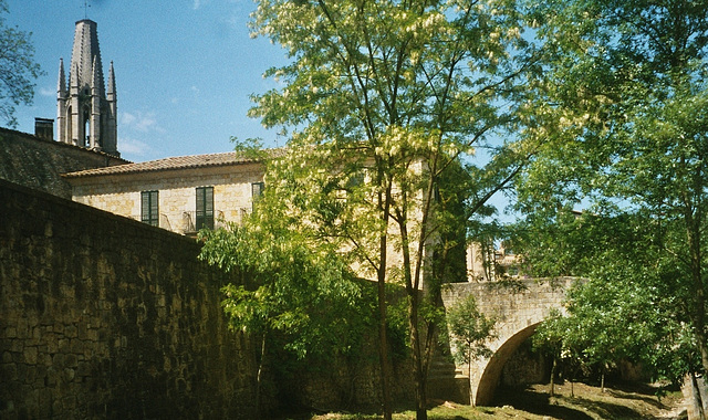 ES - Girona - An der Stadtmauer