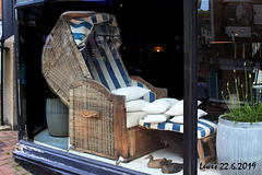 Wicker lounger Lewes 22 6 2019