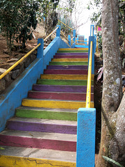 Escalier coloré / Colourful stairway
