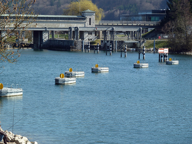 Staustufe und Schleuse Port am Nidau-Büren Kanal