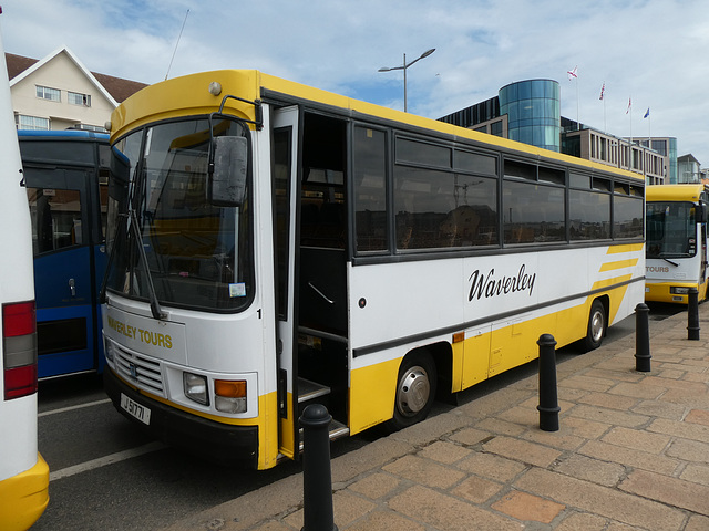 Waverley Coaches 1 (J 51771) in St. Helier - 8 Aug 2019 (P1030970)