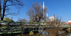 Heizkraftwerk Mitte mit dem "Langen Heinrich" (PiP)