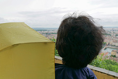 Vue panoramique sur ma femme par temps humide