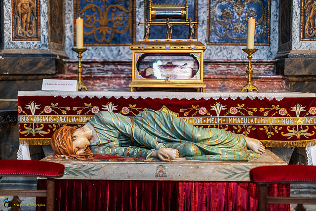 Reliquaire et statue de sainte Cécile
