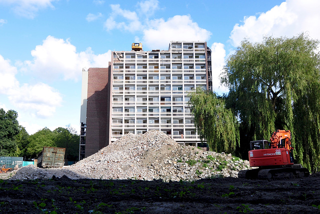 Demolition of the Nieuweroord building