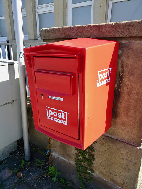 Dresden 2019 – Post Modern postbox