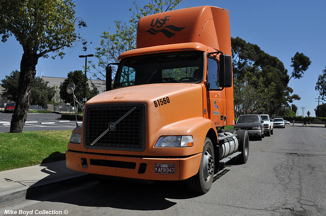 Ipernity: Usf Reddaway Volvo Vnm200 San Diego Ca 04'17 - By Fotoriff