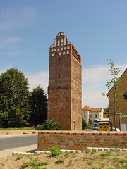 Malchin, Fangelturm (Stadtseite)