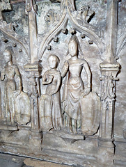 norbury church, derbs (64)weeper on tomb of sir ralph fitzherbert +1483